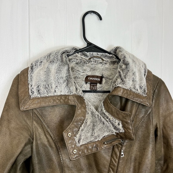 Danier Leather Moto Jacket Sz XXS - Picture 3 of 14